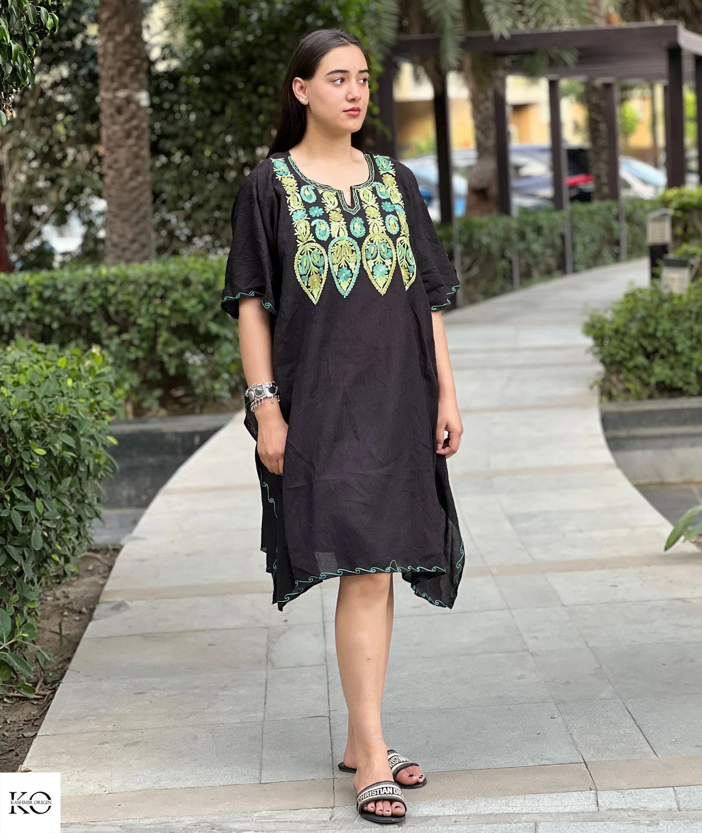 Black Baadam Design Embroidered Short Kaftan