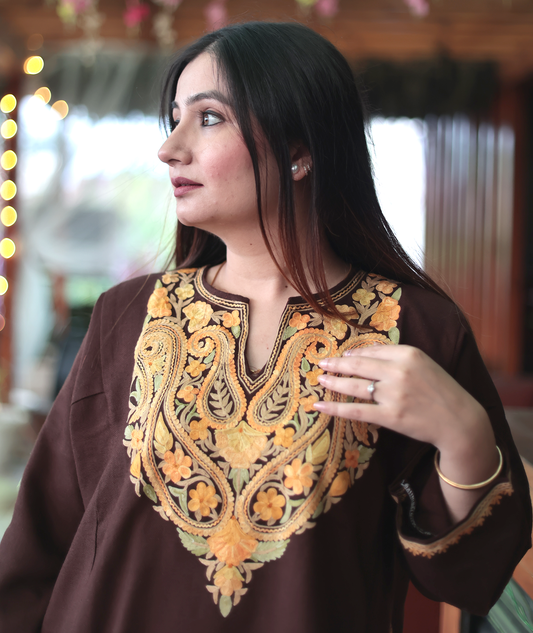 Brown Paisley Aari Embroidered Pheran