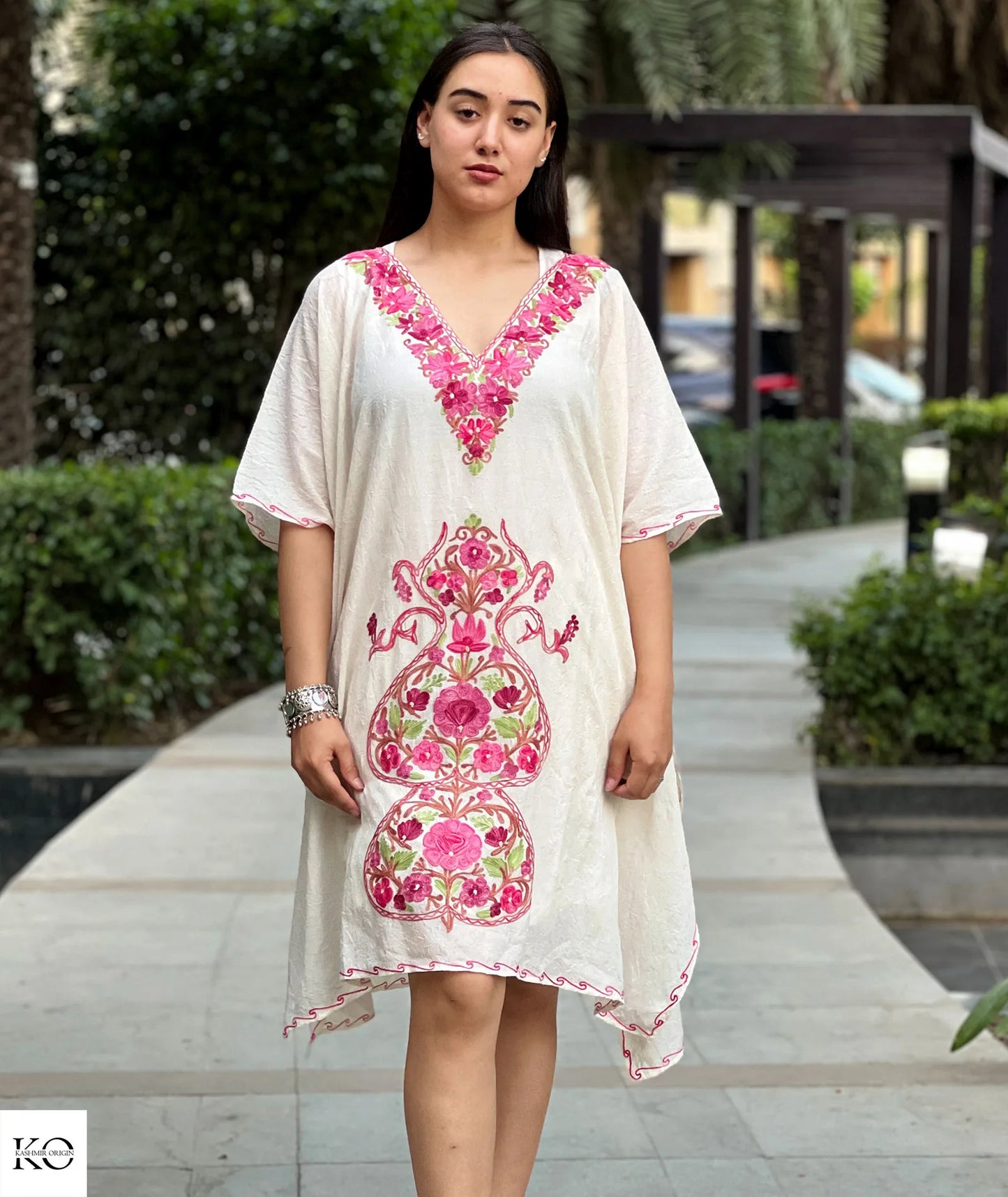 Creme Base Pink Floral Design Embroidered Short Kaftan