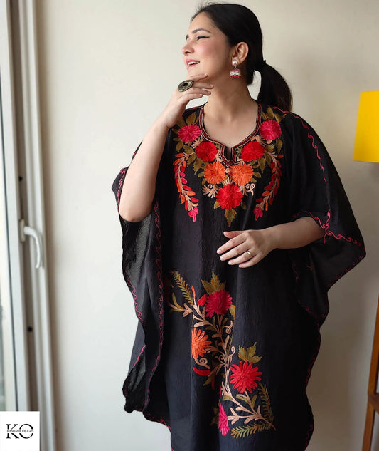 Posh thaer Design Aari Embroidered Black Cotton Short Kaftan