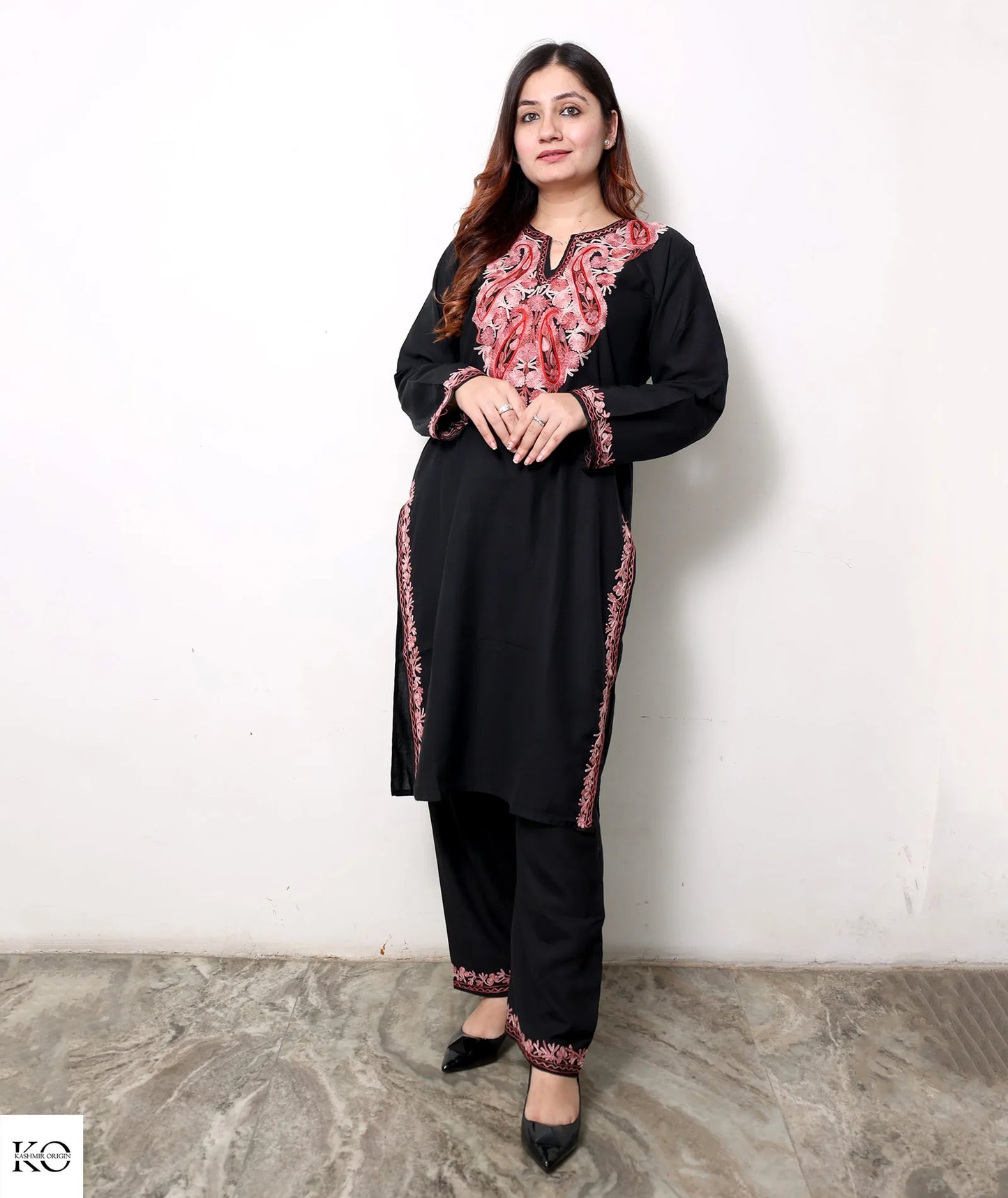 Pasley Neck Design Aari Embroidered Black Cotton Co ord Set