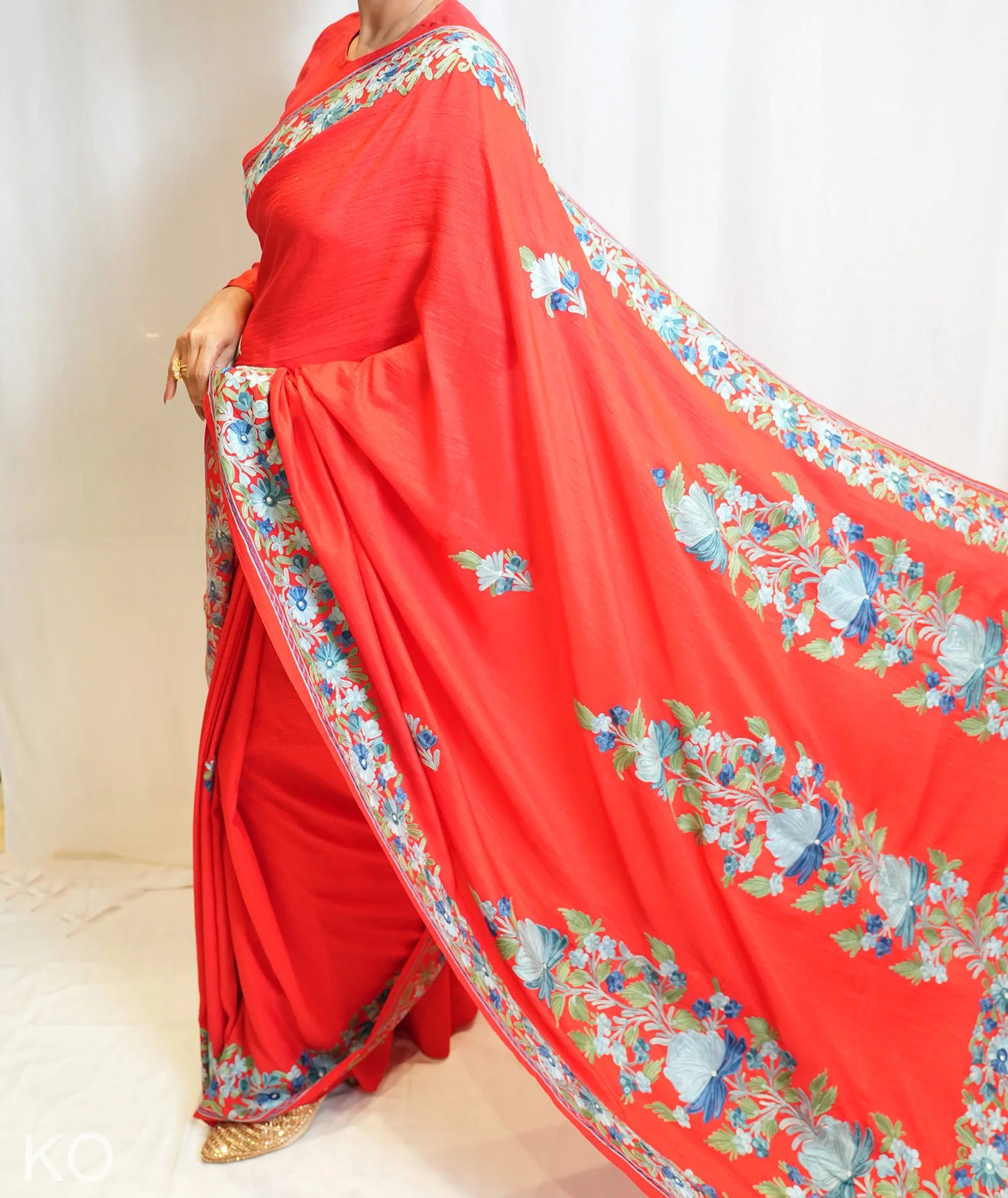 Posh Phulai Aari Embroidered  Red Crape Saree