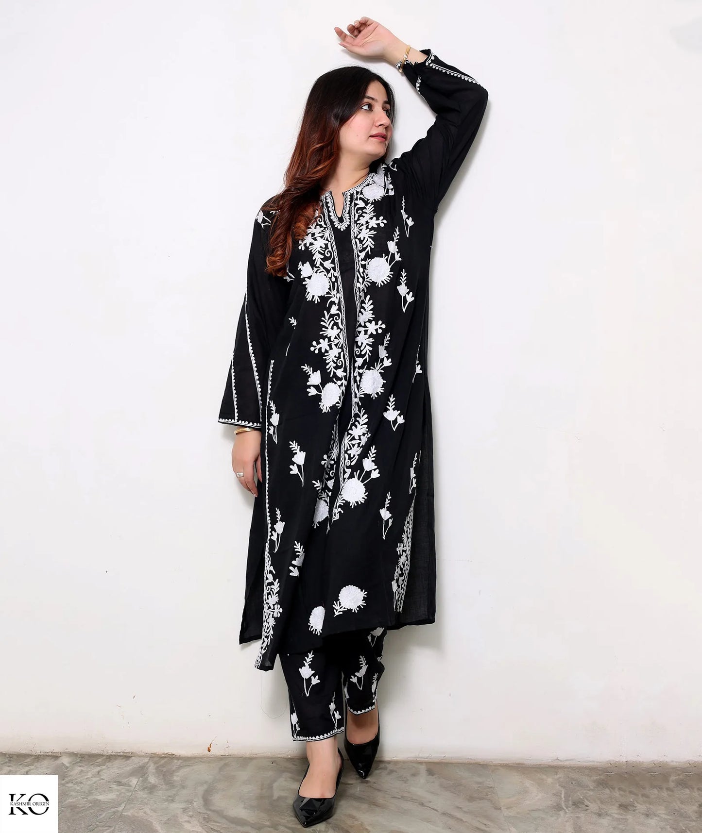 Black & White Bootidaar Embroidered Pure Cotton Co ord Set