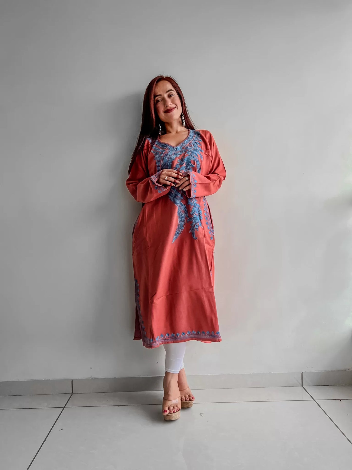 Aari Embriodered Designer Pink Pheran