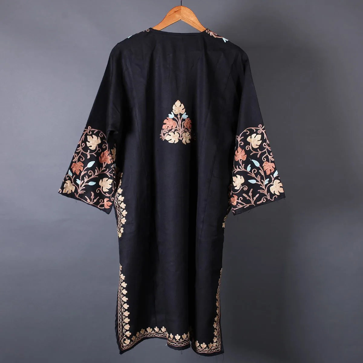 Black Aari Embroidered Woolen Pheran | Fine Wool