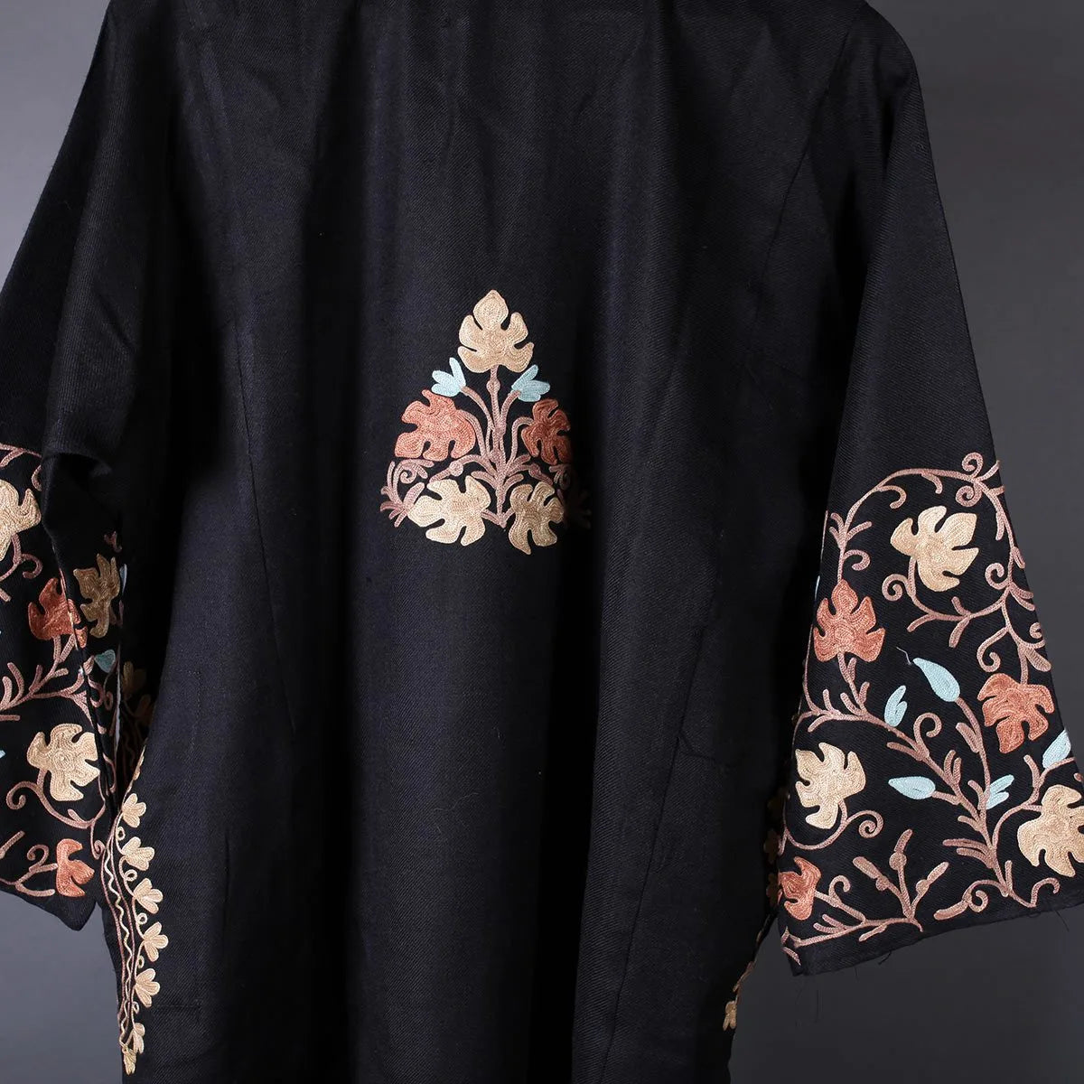 Black Aari Embroidered Woolen Pheran | Fine Wool