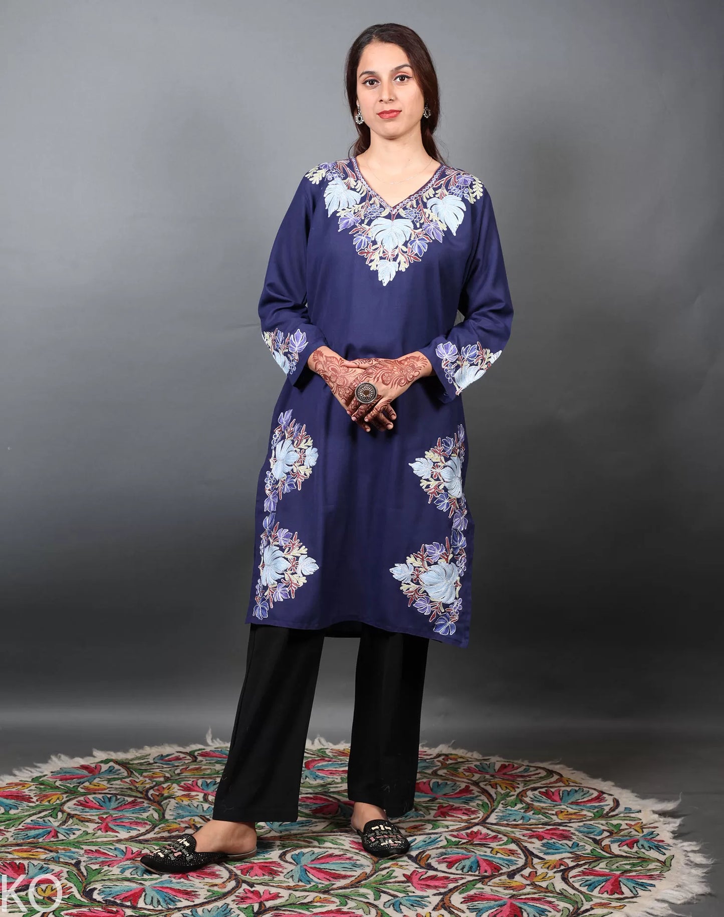 Chinar Design Zari and Ari Embroidered Kurti