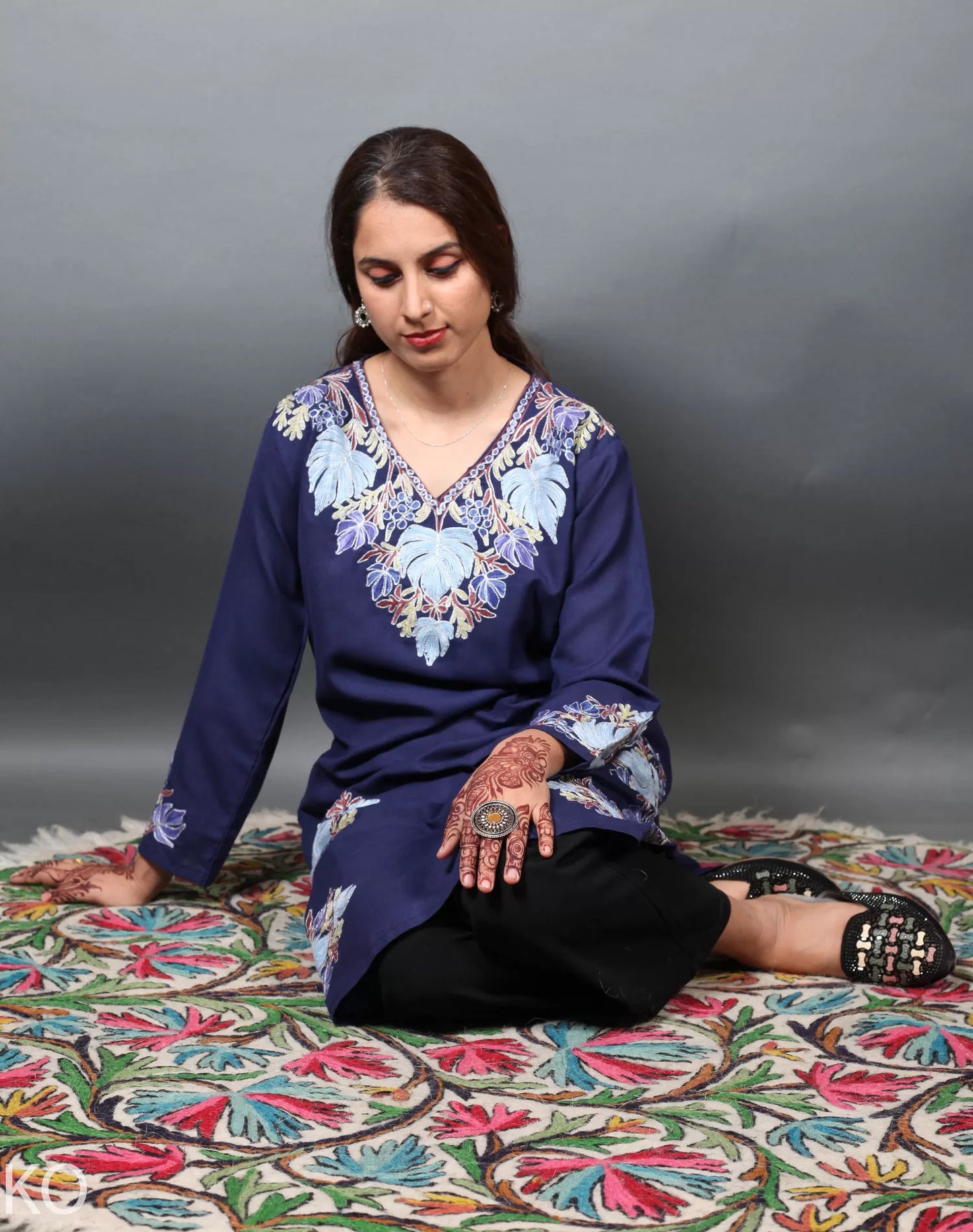 Chinar Design Zari and Ari Embroidered Kurti