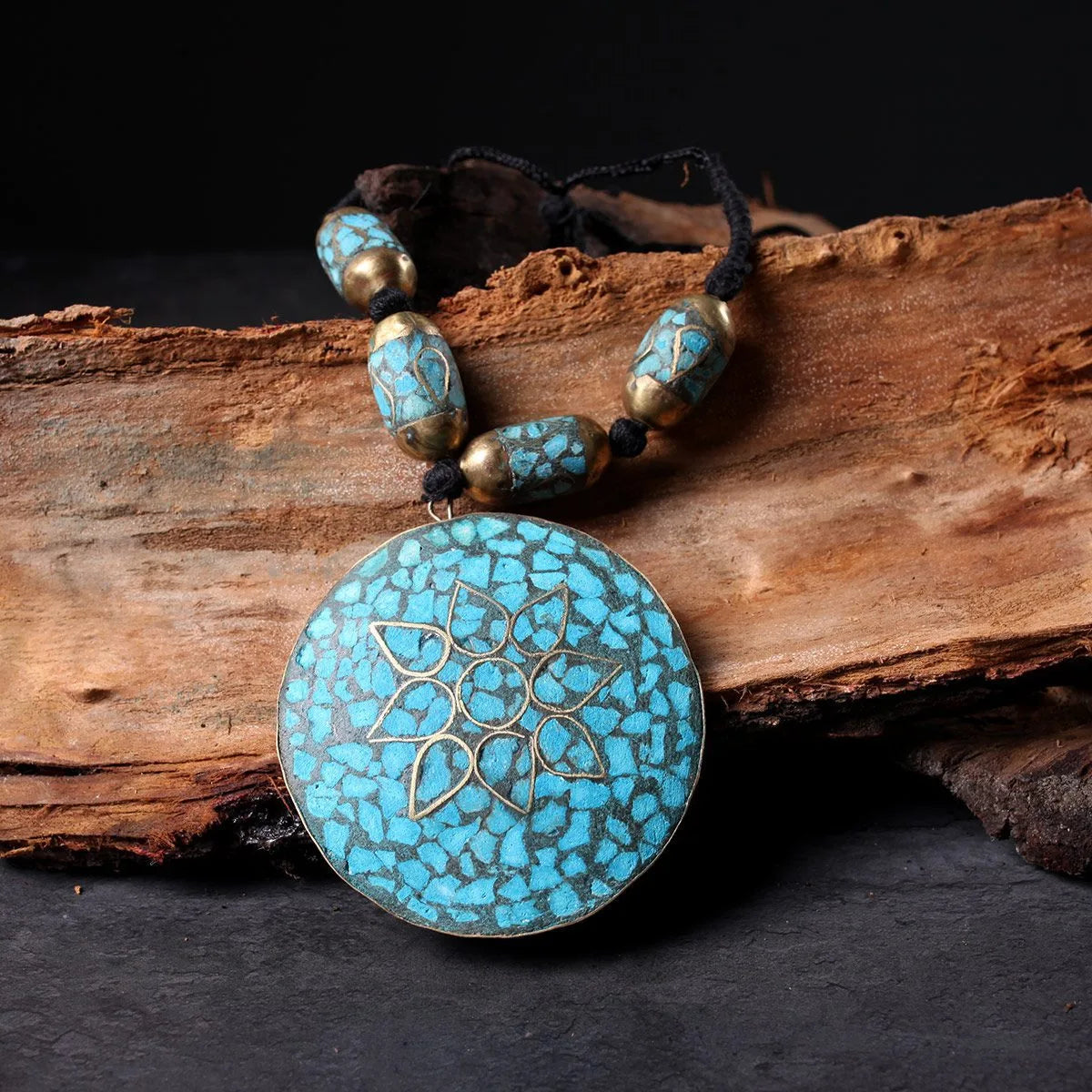 Circular Turquoise Pendent