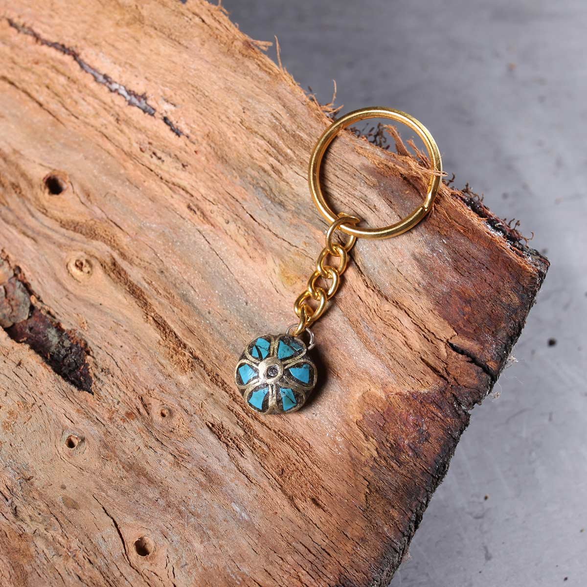 Flower Shaped HandmadeTurquoise Key Chain