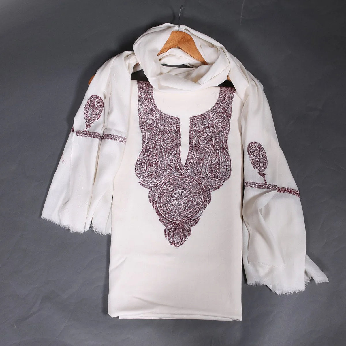 Tilla Embroidered White Woolen<br>  Suit With Stole