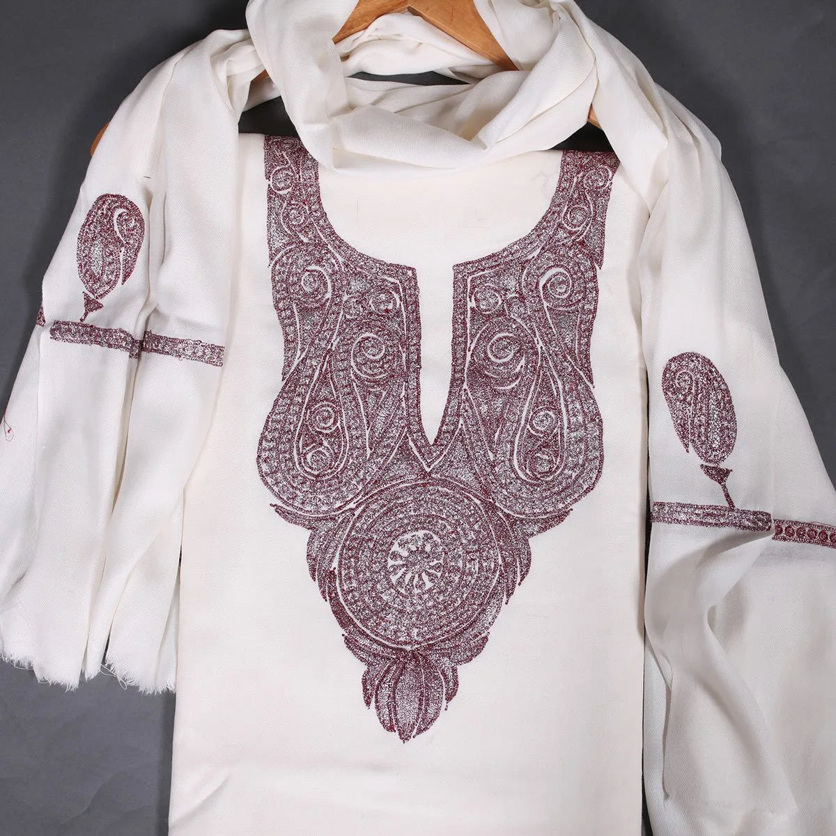 Tilla Embroidered White Woolen<br>  Suit With Stole