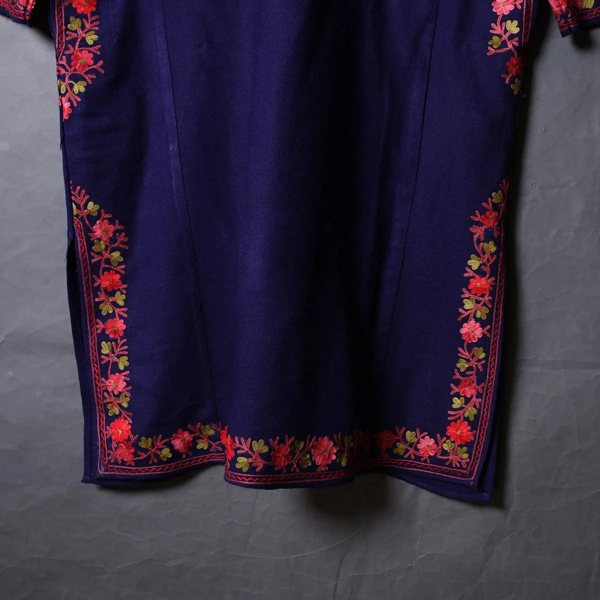 Blue Aari Embroidered Pheran