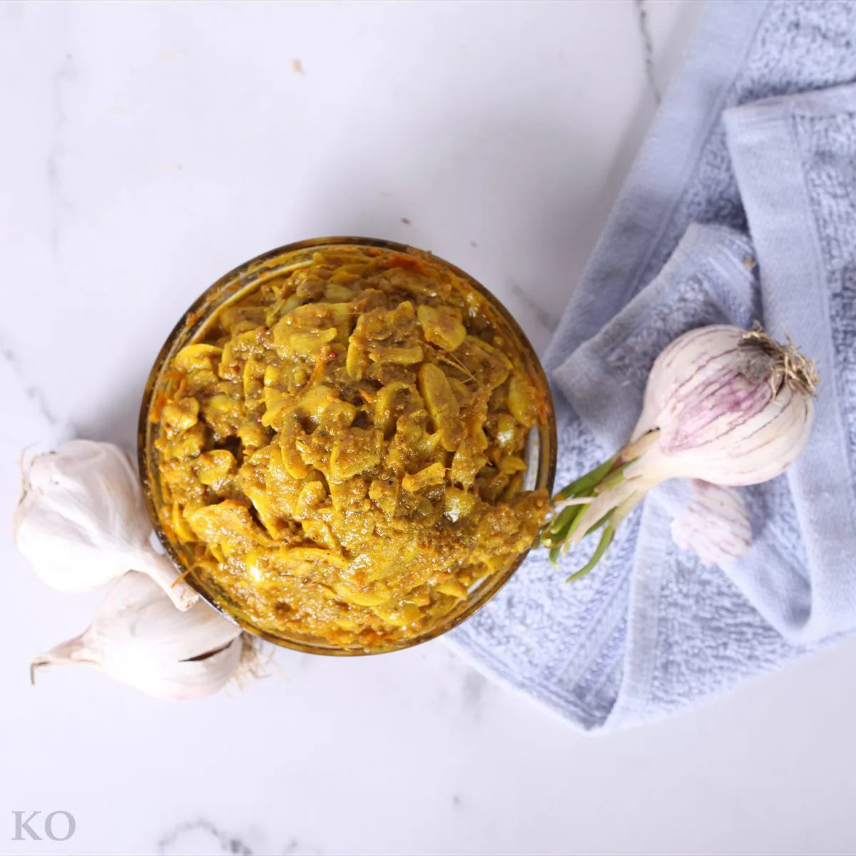 Kashmiri Garlic Yakhni Pickle