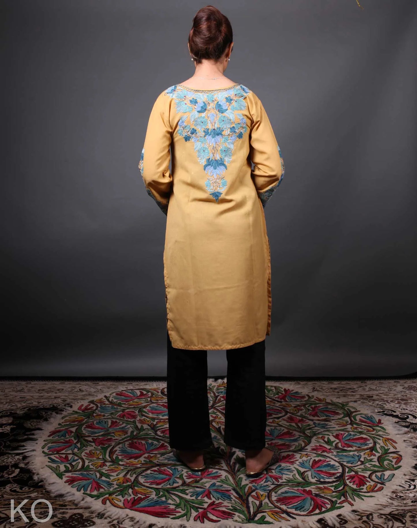 Front  Back Work Skin Tone Aari Embroidered Cotton Kurti