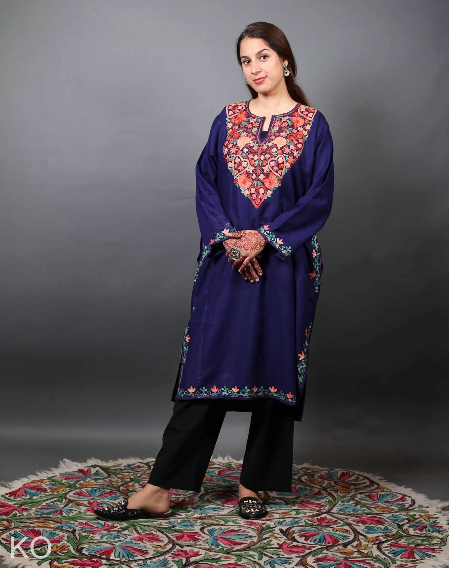 Blue Aari Embroidered Pheran