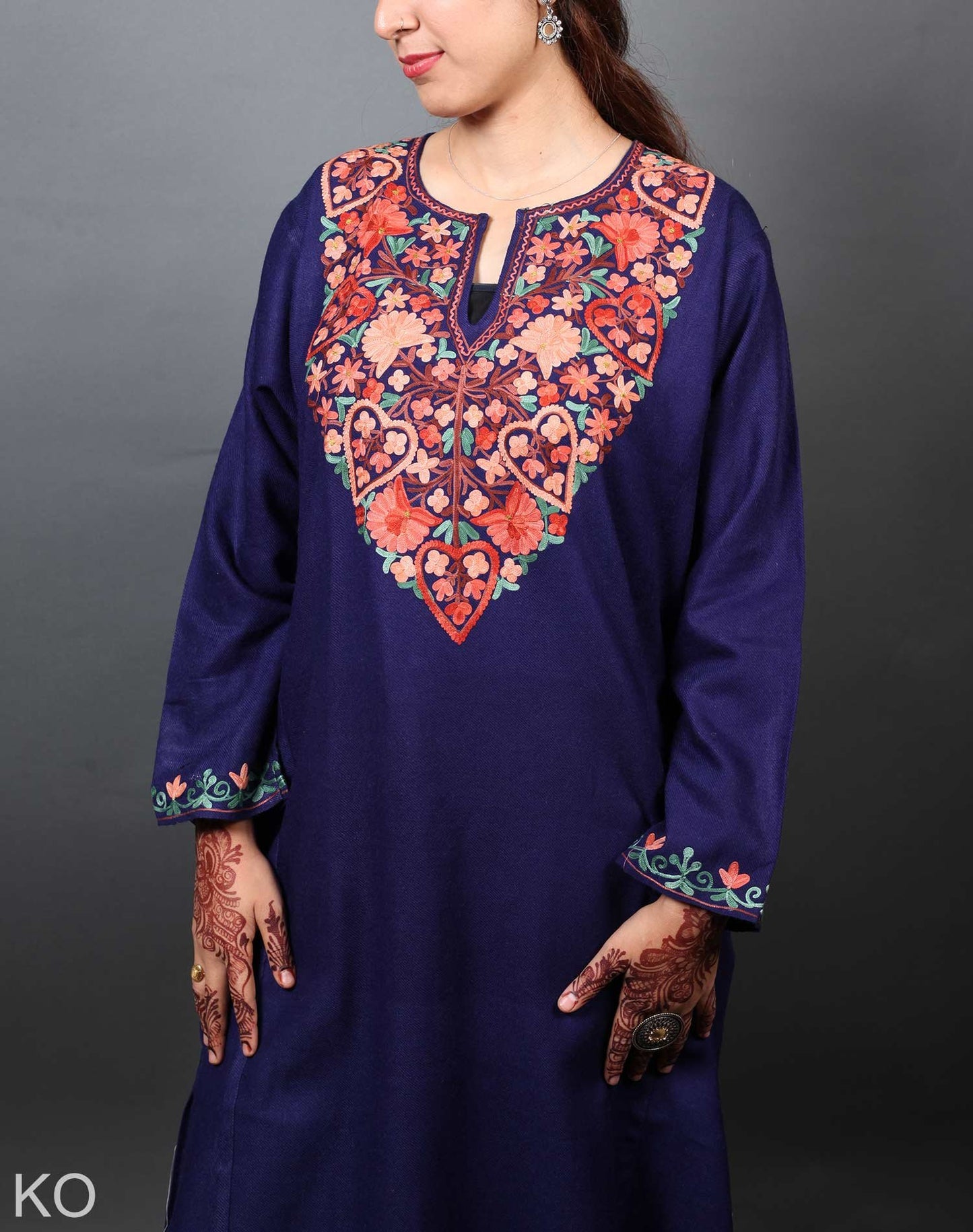 Blue Aari Embroidered Pheran