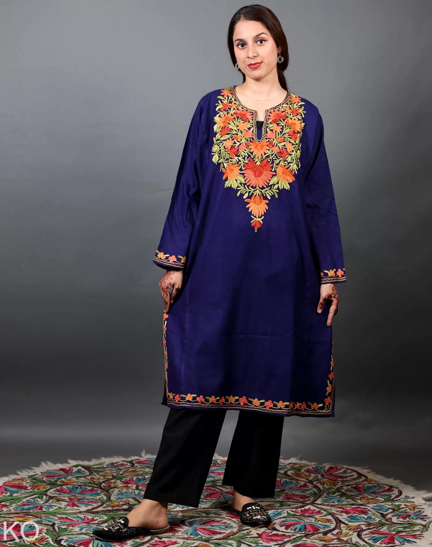 Blue Poshkaar Design Aari Embroidered Phiran