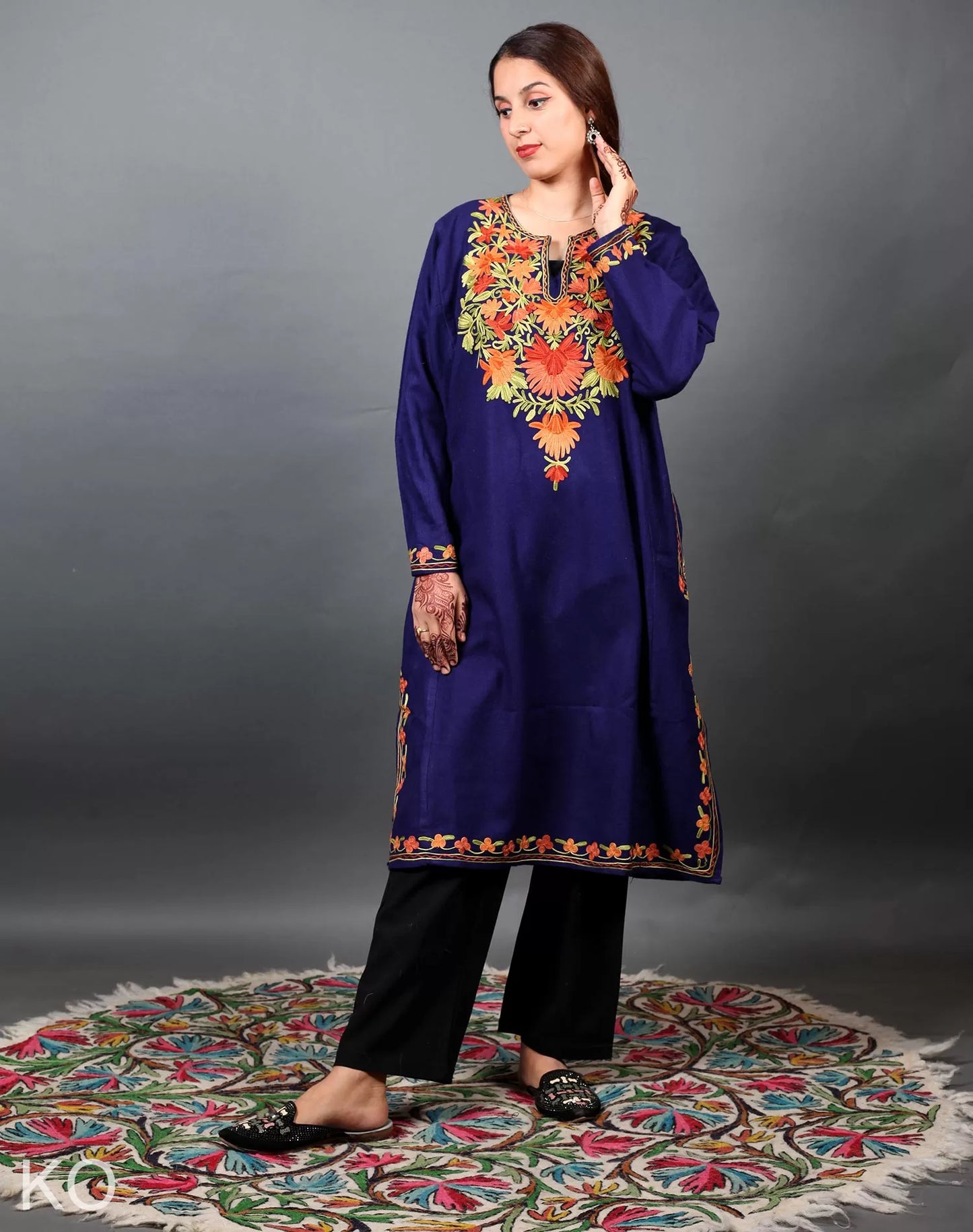 Blue Poshkaar Design Aari Embroidered Phiran