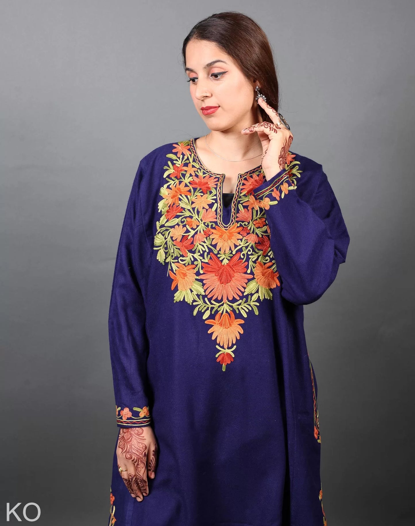 Blue Poshkaar Design Aari Embroidered Phiran