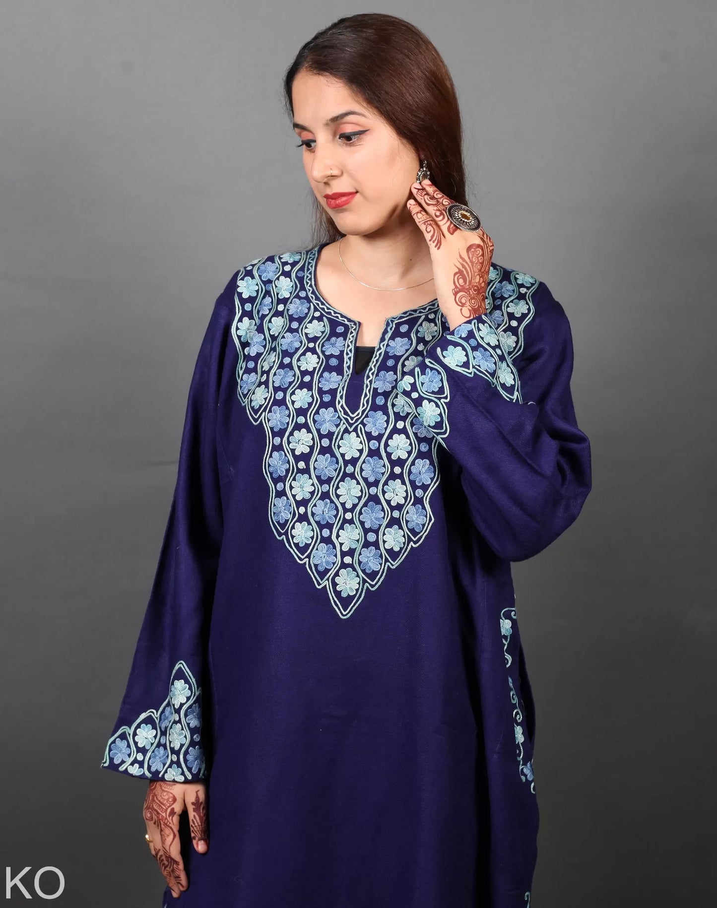 Neck & Border Design Aari Embroidered Blue Phiran