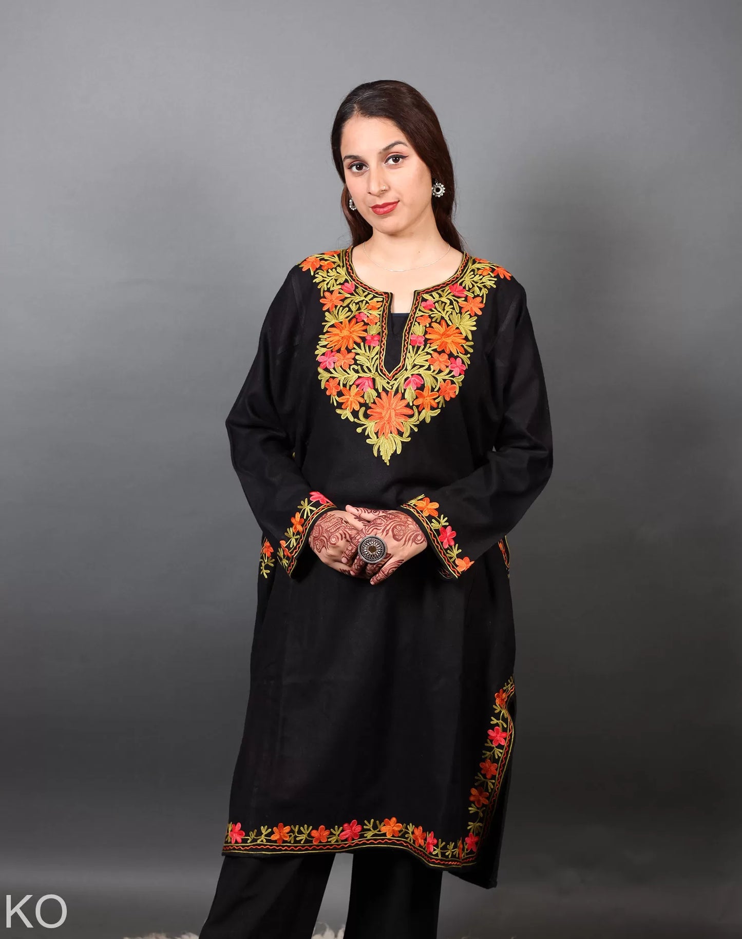 Black Poshkaar Design Aari Embroidered Phiran