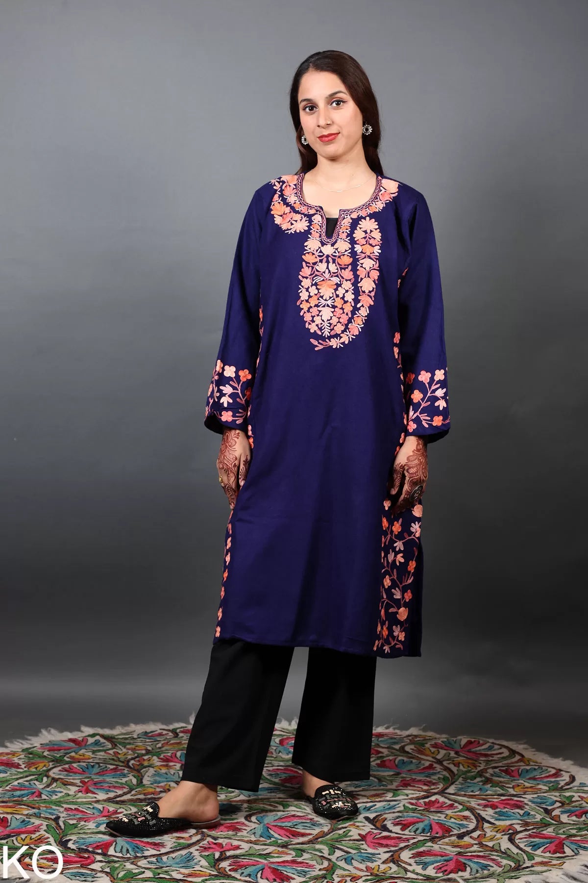 Fish Neck and Side Design Blue Aari Embroidered Phiran