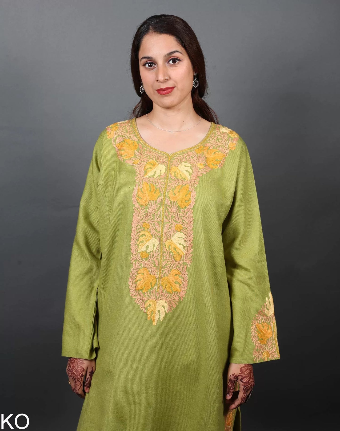 Light Green Chinar Design Aari Embroidered Phiran