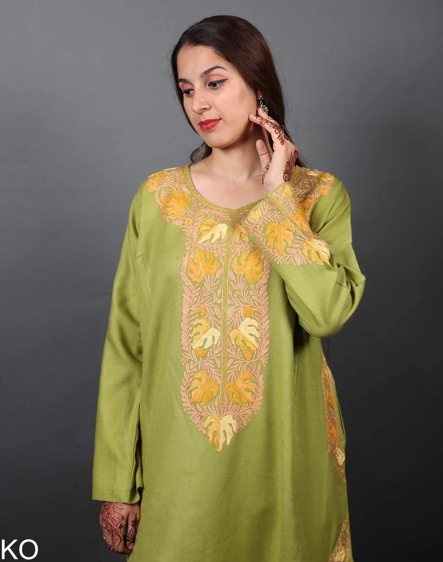 Light Green Chinar Design Aari Embroidered Phiran