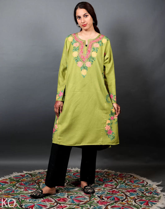 Light Green Poshkar Side Design Aari Embroidered Phiran