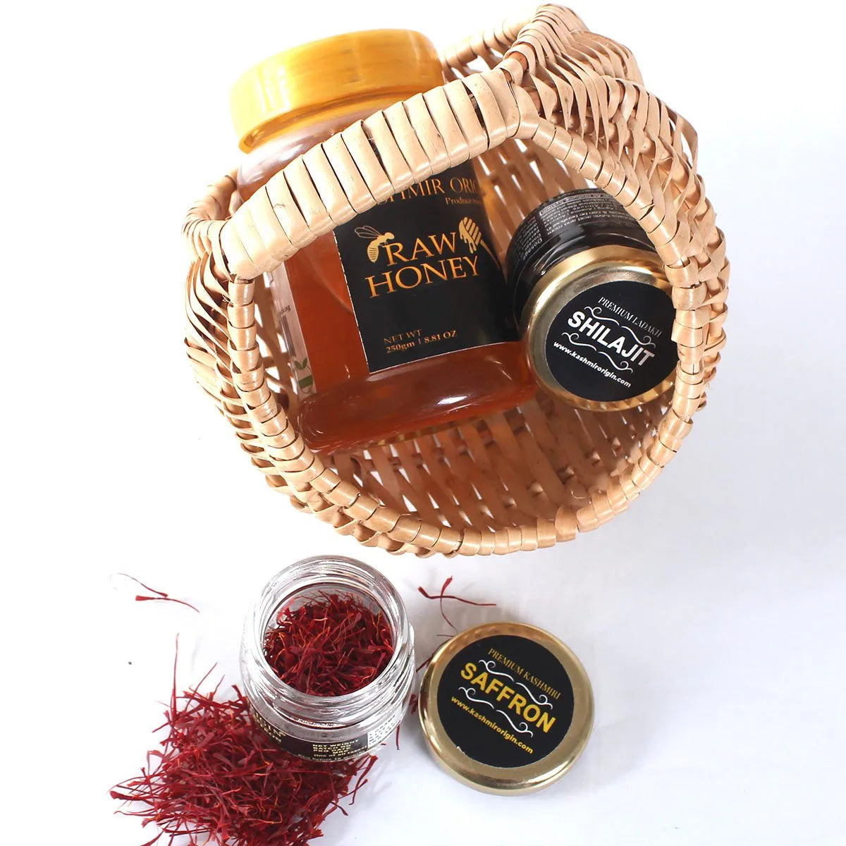 Shilajit-Saffron-Honey:-The-Nutritious-Luxury-Basket