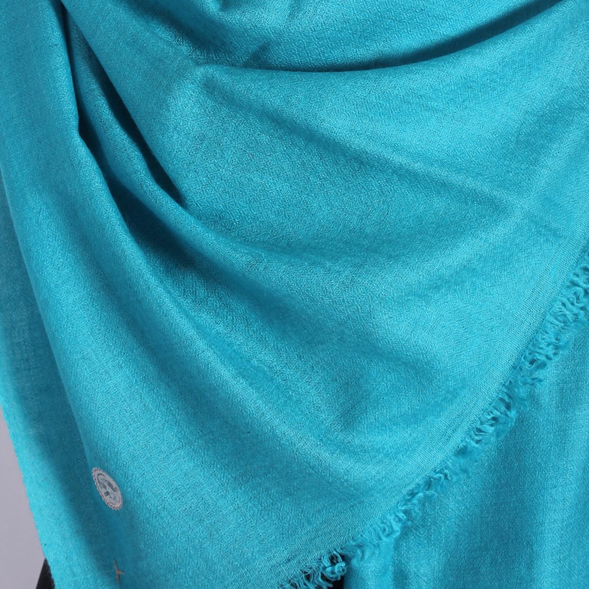 GI CERTIFIED SEAFOAM SOLID CASHMERE PASHMINA STOLE