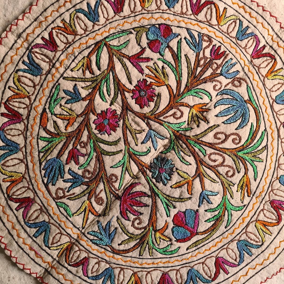 FLORAL DESIGN HANDMADE ROUND AARI EMBROIDERED NAMDA 4x4 FT