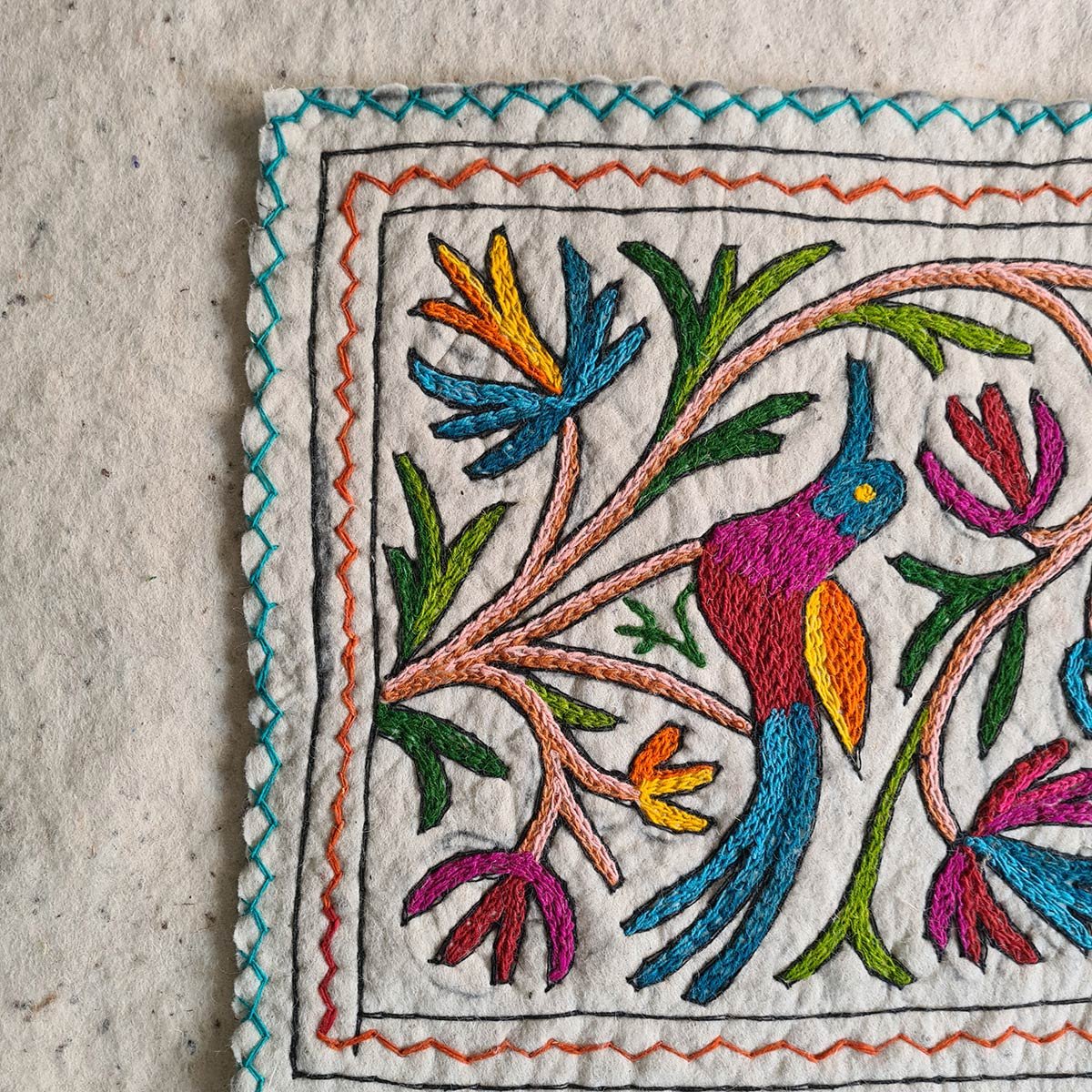 BIRD DESIGN HANDMADE AARI EMBROIDERED NAMDA 2X2 FT