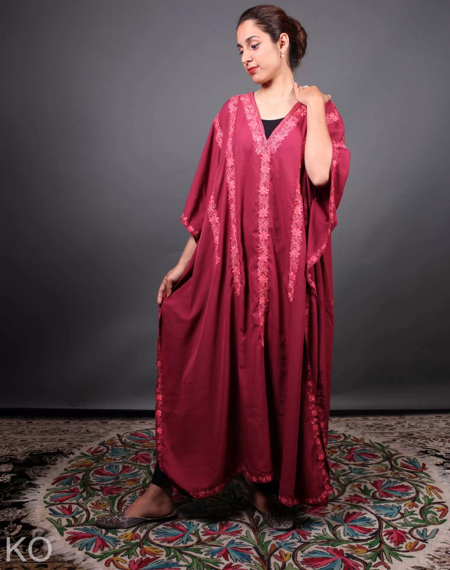 MaroonFloral Deisgn Aari Embroidered Kaftan