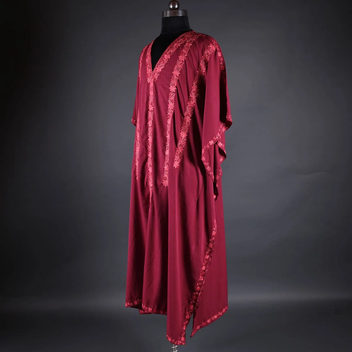 MaroonFloral Deisgn Aari Embroidered Kaftan