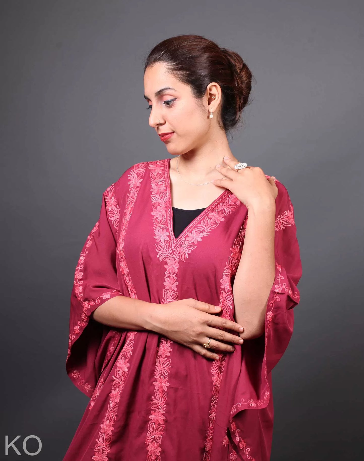 MaroonFloral Deisgn Aari Embroidered Kaftan