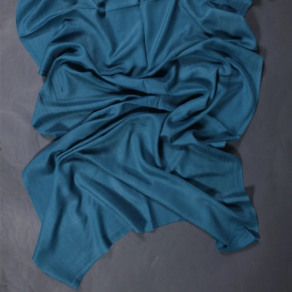 Steel Blue GI Certified Handwoven Pashmina Stole