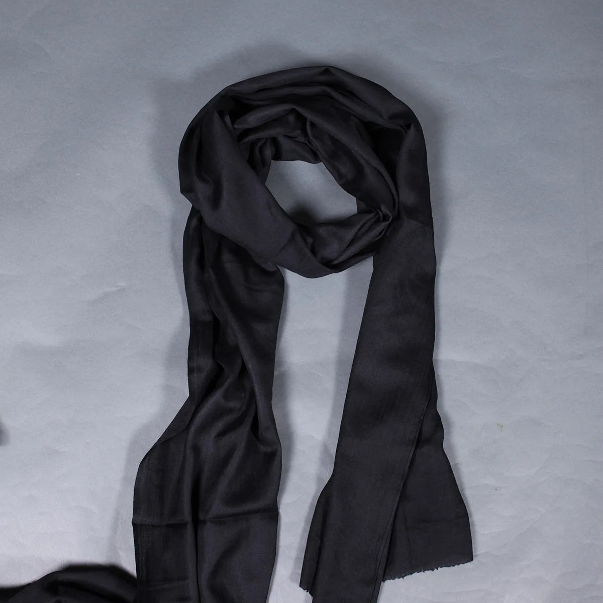 Black GI Certified Handwoven Pashmina Stole