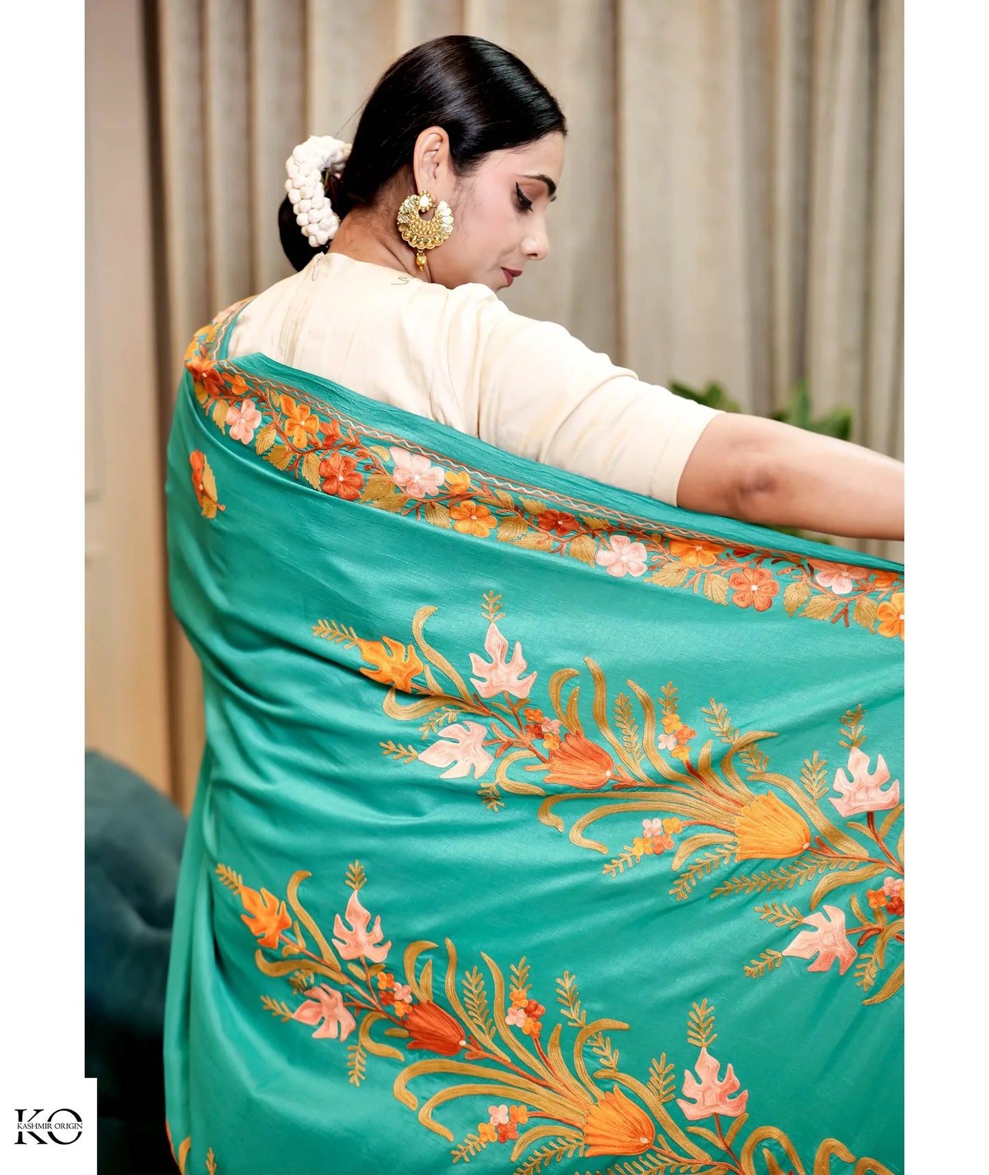 Green Phooldaan Design Embroidered Silk Crape Saree