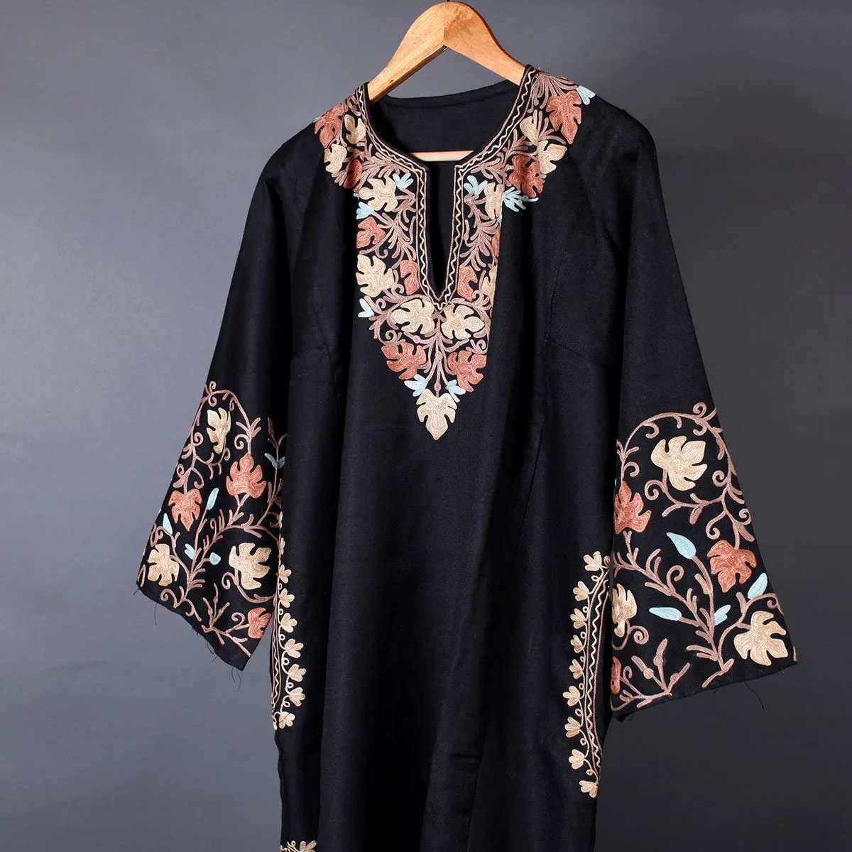 Black Aari Embroidered Woolen Pheran | Fine Wool