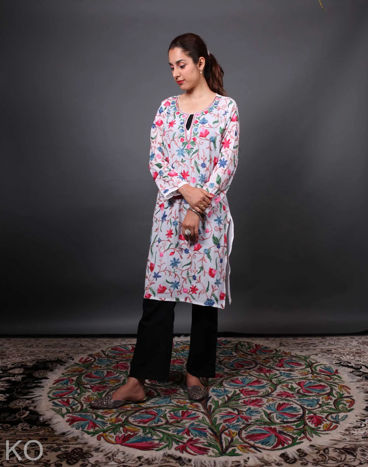 Shop Summer Kurtis Online | Hand Embroidered in Kashmir – Treasures of  Kashmir
