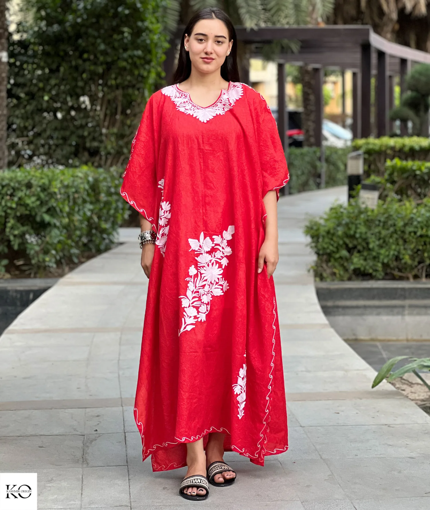 Red & White Embroidered Cotton Kaftan