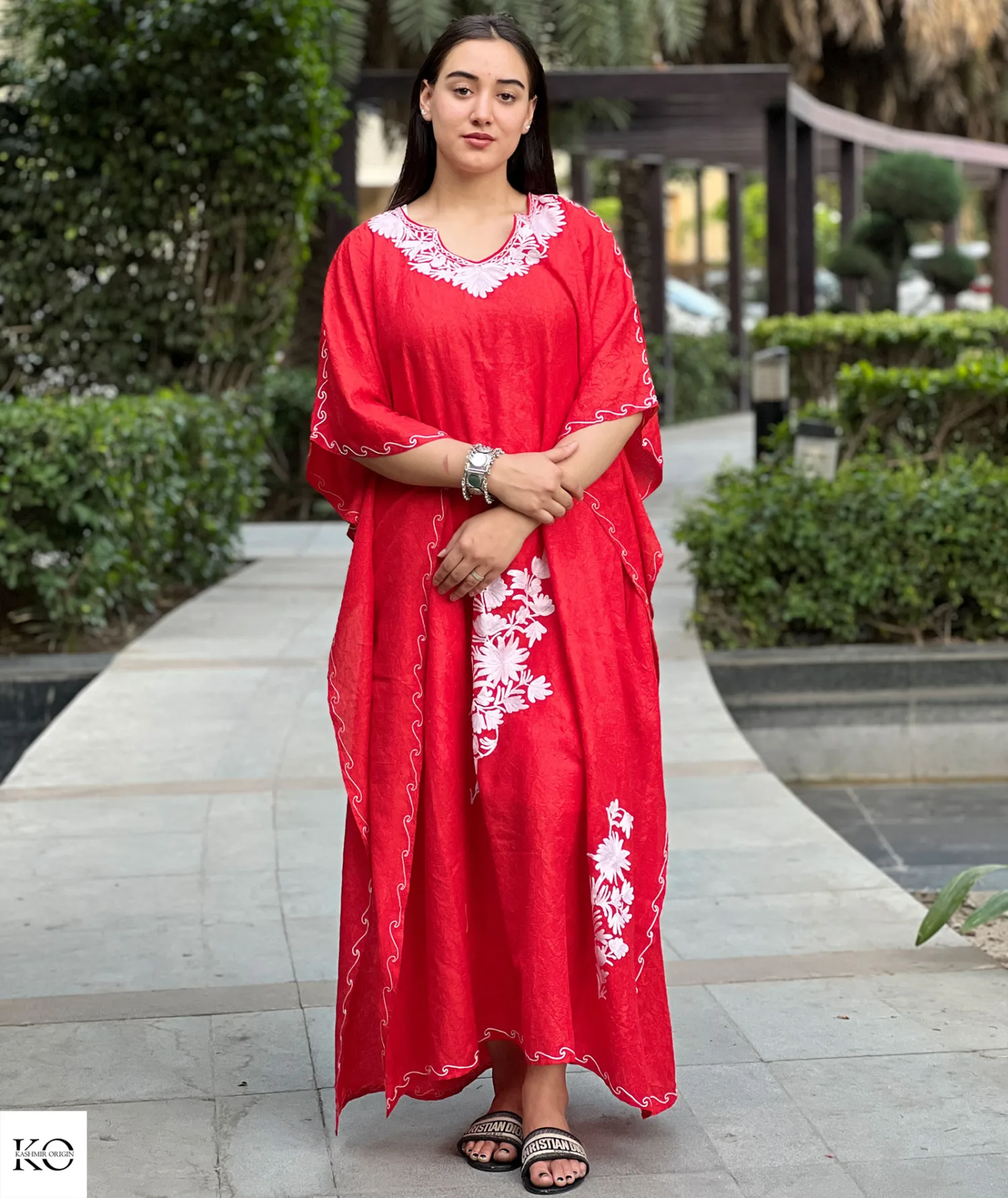 Red & White Embroidered Cotton Kaftan