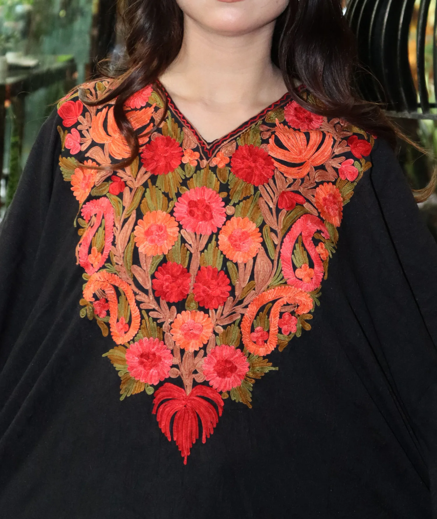 Black Aari Embroidered Cotton Lace Kaftan