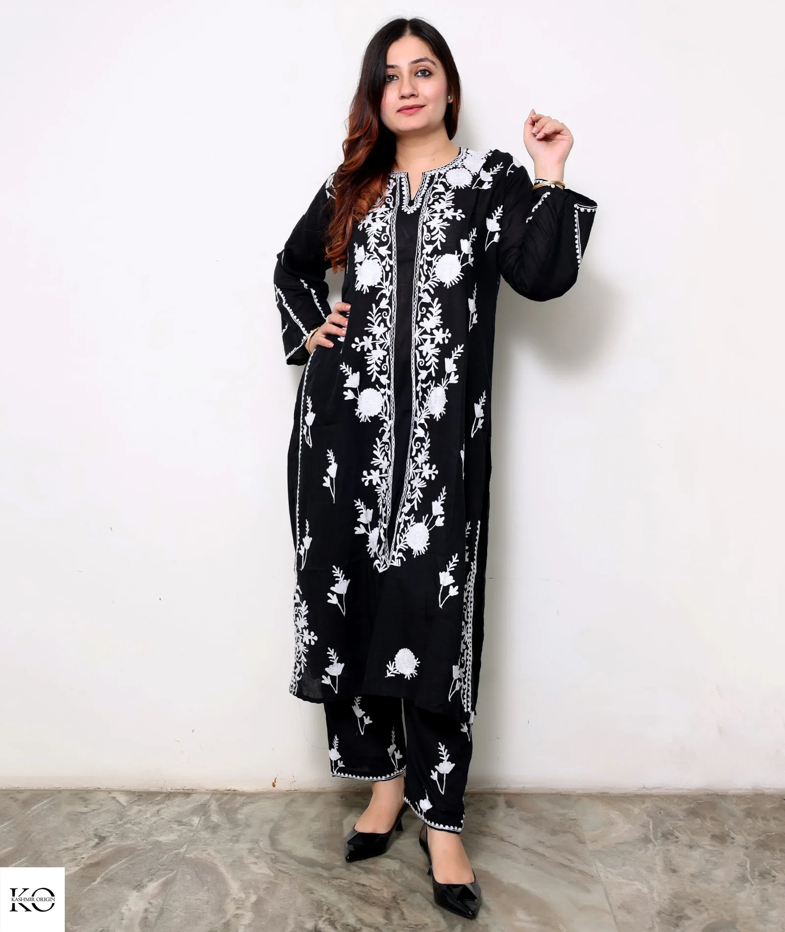 Black & White Bootidaar Embroidered Pure Cotton Co ord Set