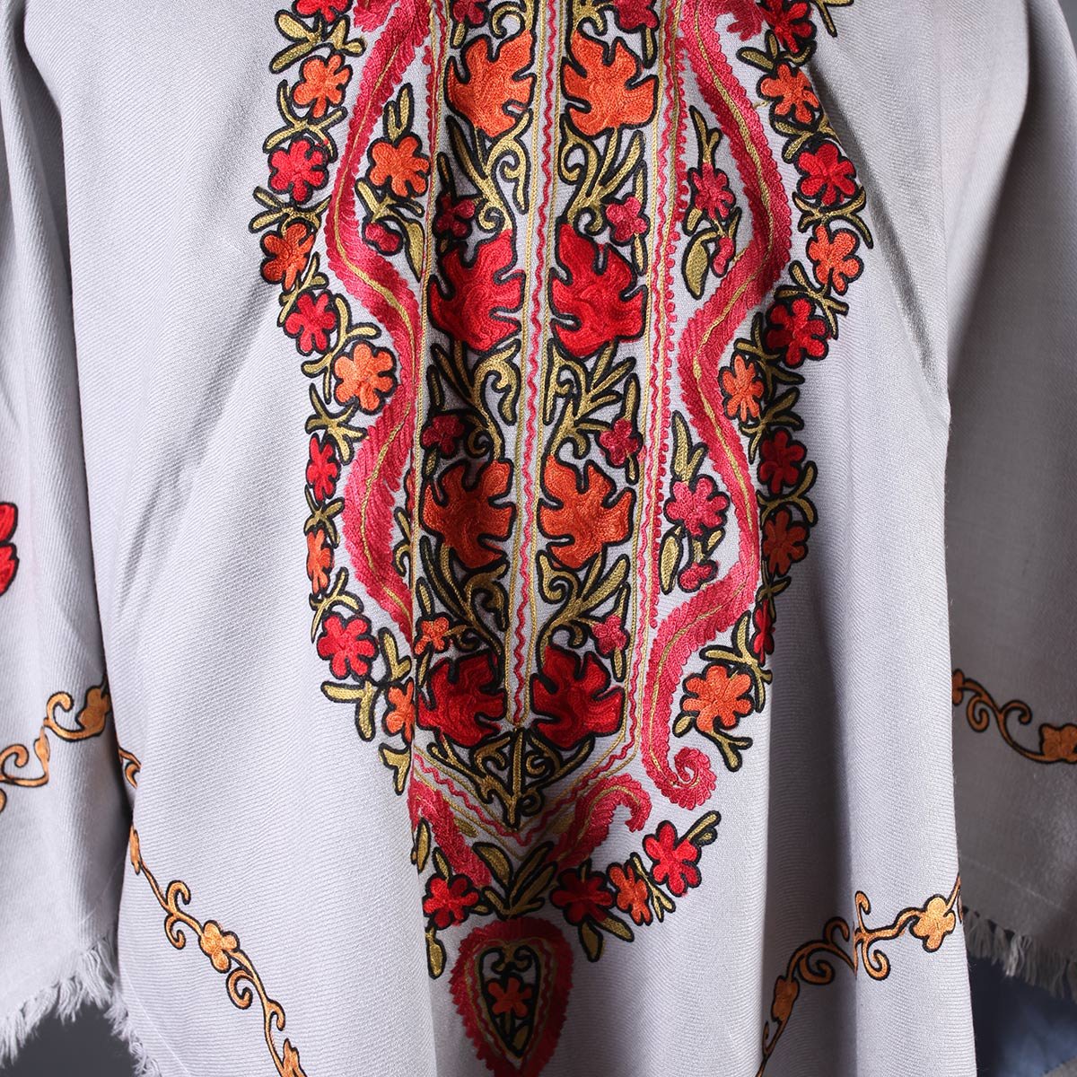 White Chinar Design Poncho with Aari Embroidery